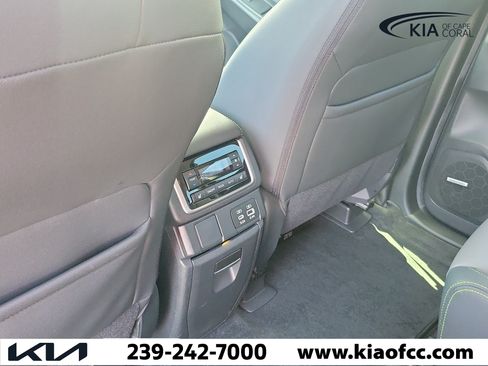 Used 2024 Subaru Ascent Onyx Edition Limited AWD/4WD image 15