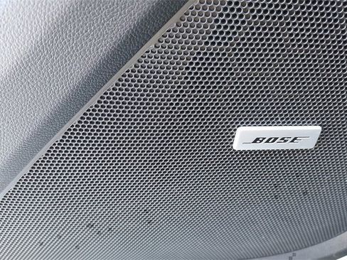 Used 2020 Chevrolet Traverse Premier w/ Redline Edition image 13