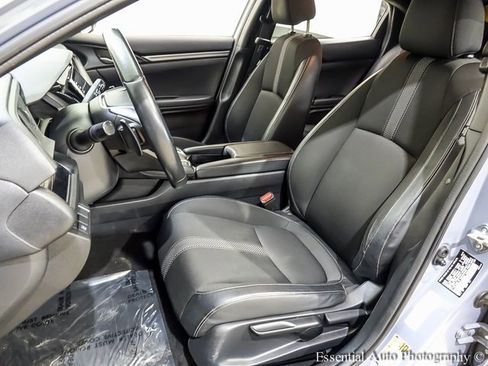 Used 2020 Honda Civic Sport image 9