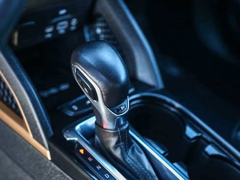 Used 2022 Chevrolet TrailBlazer ACTIV w/ Technology Package image 17