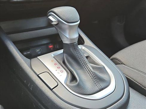 Used 2024 Kia Forte LXS FWD image 12