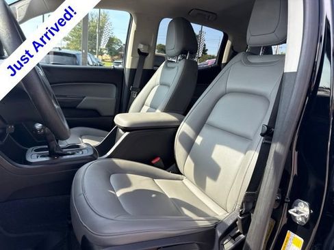 Used 2019 Chevrolet Colorado W/T w/ Custom Special Edition AWD/4WD image 9