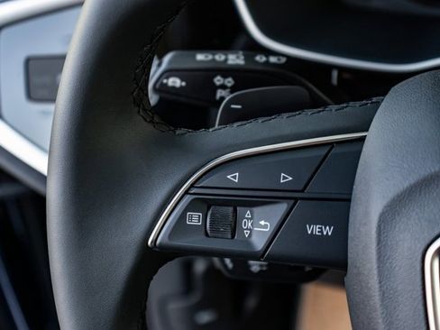 New 2025 Audi Q3 2.0T Premium image 10