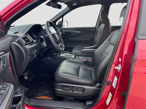 Used 2023 Honda Passport TrailSport image 22