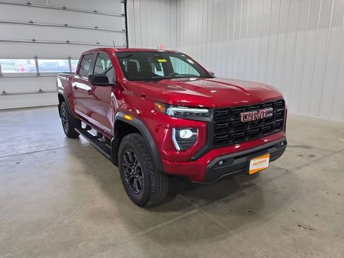 Used 2025 GMC Canyon Elevation w/ Convenience Package AWD/4WD image 2