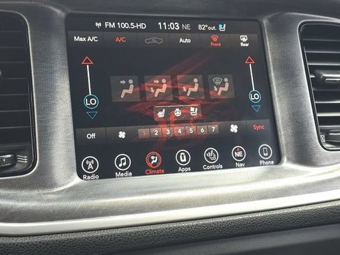 Used 2017 Dodge Charger R/T RWD image 28