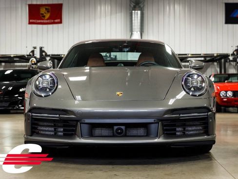 Used 2024 Porsche 911 Cabriolet AWD/4WD image 8