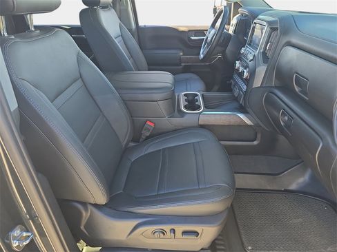 Used 2023 GMC Sierra 3500 Denali image 12