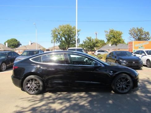 Used 2018 Tesla Model 3 Long Range image 5