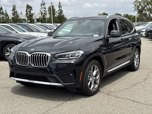 Used 2023 BMW X3 xDrive30i w/ Premium Package AWD/4WD image 2