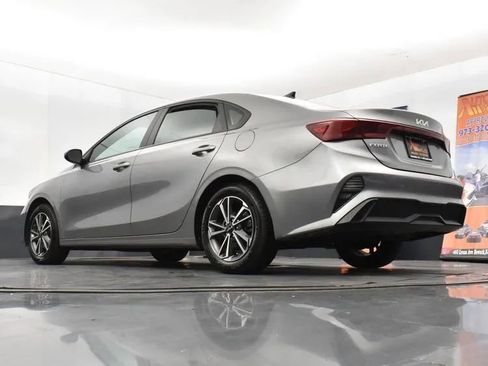 Used 2023 Kia Forte LXS image 12