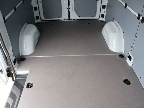 New 2026 Mercedes-Benz Sprinter 2500 image 17