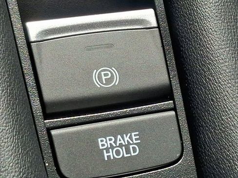 Certified 2024 Honda HR-V Sport image 23