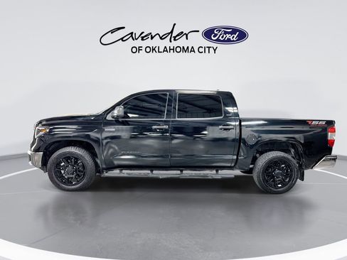 Used 2021 Toyota Tundra SR5 w/ SR5 Leather Package RWD image 5