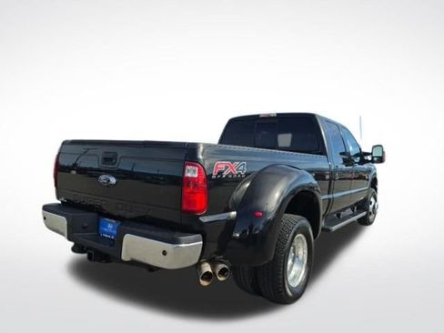 Used 2015 Ford F350 Lariat w/ Lariat Ultimate Package image 5