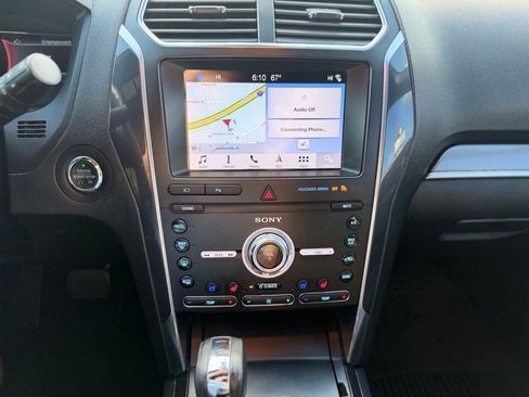 Used 2019 Ford Explorer Sport w/ Equipment Group 401A AWD/4WD image 26