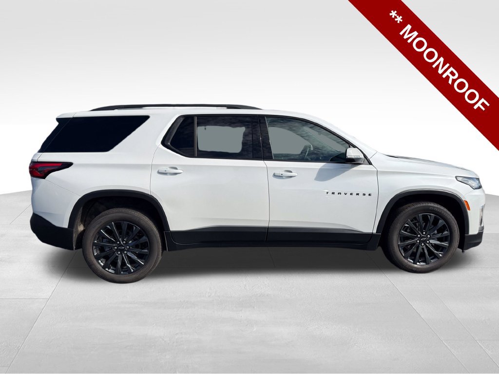 Used 2023 Chevrolet Traverse RS AWD/4WD image 9