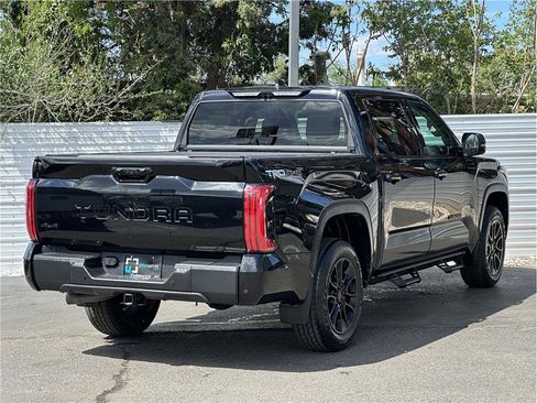 Used 2024 Toyota Tundra Limited w/ TRD Off-Road Package AWD/4WD image 10