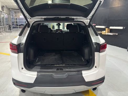 Used 2025 Chevrolet Blazer LT w/ Convenience Package image 29