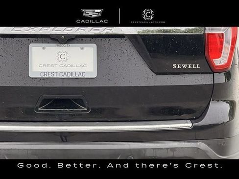 Used 2018 Ford Explorer XLT w/ Equipment Group 202A FWD image 6