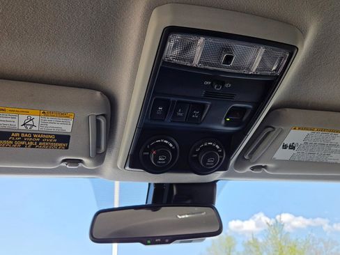 Used 2024 Toyota 4Runner TRD Off-Road image 34