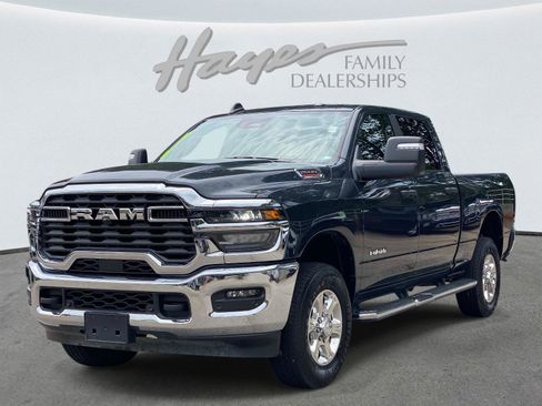 Used 2026 RAM 2500 Big Horn AWD/4WD image 10