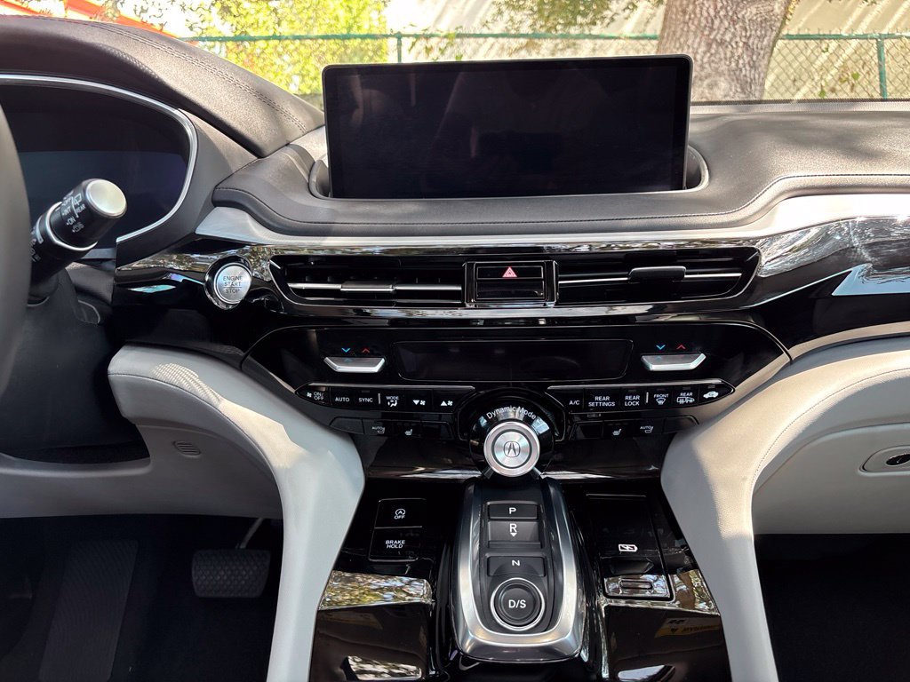 Used 2024 Acura MDX w/ Technology Package FWD image 27