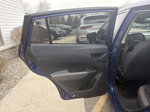 Used 2024 Subaru Impreza 2.0i AWD/4WD image 24
