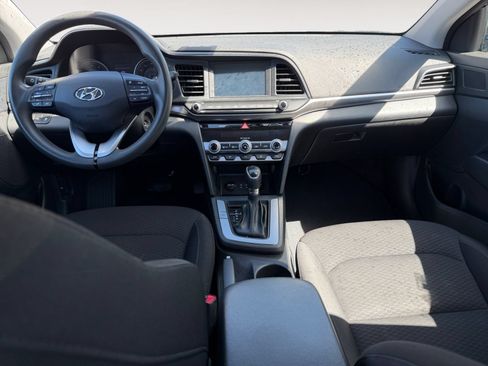 Used 2020 Hyundai Elantra SEL w/ Cargo Package (C1) FWD image 10