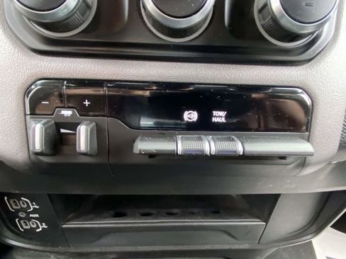 Used 2024 RAM 2500 Big Horn image 20