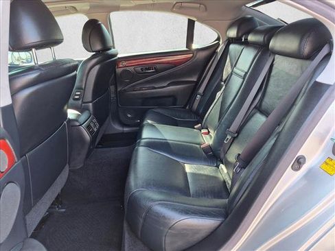 Used 2012 Lexus LS 460 w/ Luxury Value Edition RWD image 15