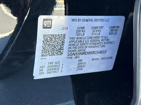 Used 2025 Chevrolet Tahoe LT image 45