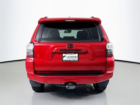 Used 2020 Toyota 4Runner SR5 image 7