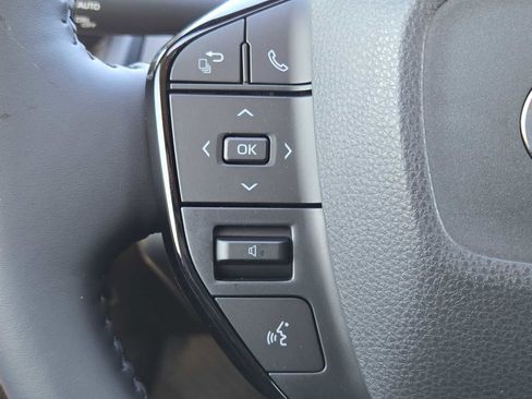 New 2026 Toyota Prius XLE image 22