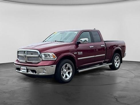 Used 2018 RAM 1500 Laramie w/ Convenience Group AWD/4WD image 5