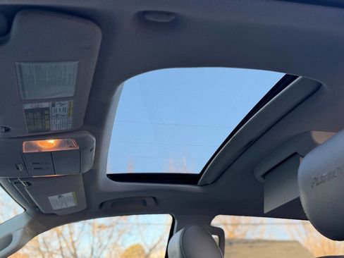 Used 2012 Toyota Tundra Limited w/ Platinum Pkg image 35