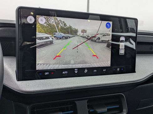 New 2025 Ford Maverick XLT image 20