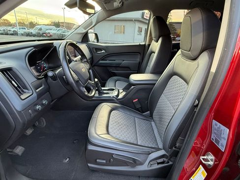 Used 2021 Chevrolet Colorado Z71 image 11