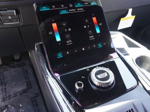 New 2025 Cadillac Escalade IQ Sport 1 w/ Smart Trailering package image 18