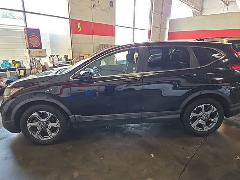 Used 2018 Honda CR-V EX image 2