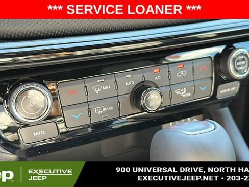 New 2025 Jeep Compass Limited w/ Sun & Sound Group AWD/4WD image 16