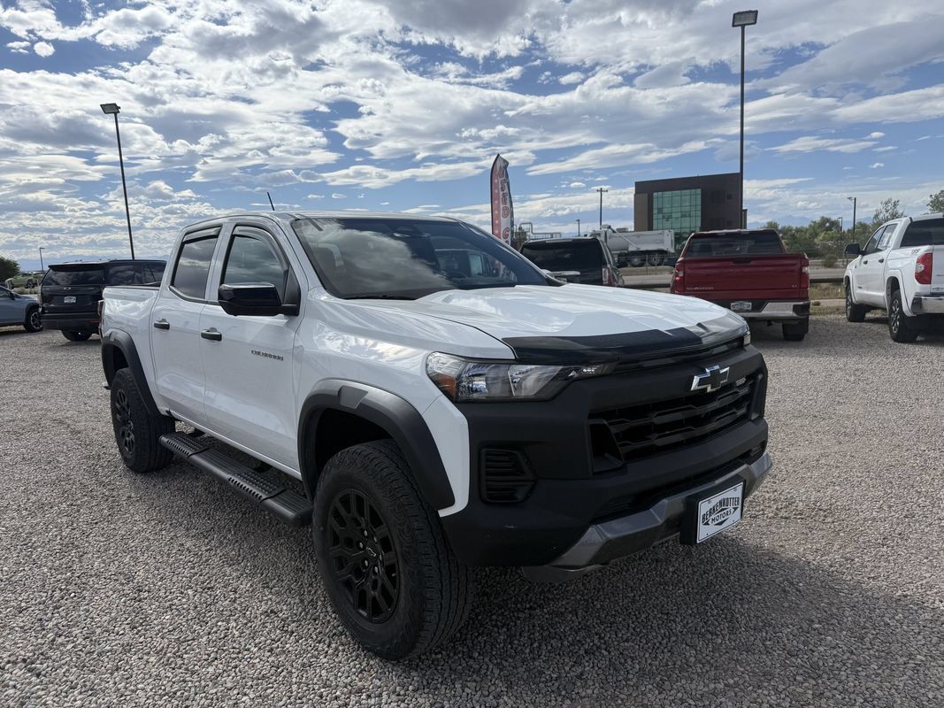 Used 2023 Chevrolet Colorado Trail Boss w/ LPO, Skid Plate Package AWD/4WD image 2
