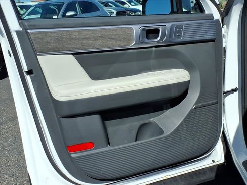 Used 2025 Hyundai Santa Fe Limited image 20