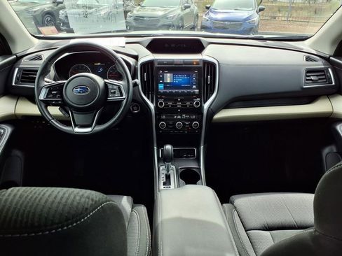 Used 2020 Subaru Ascent Premium w/ Convenience Package image 2