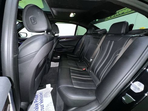 Used 2019 BMW 530e w/ Convenience Package RWD image 29