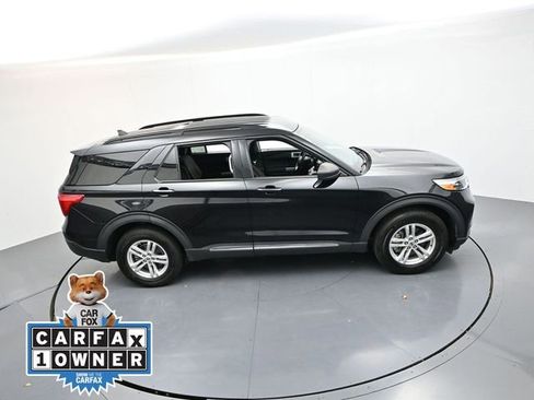 Used 2022 Ford Explorer XLT image 26