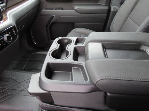 New 2026 Chevrolet Silverado 1500 RST AWD/4WD image 6