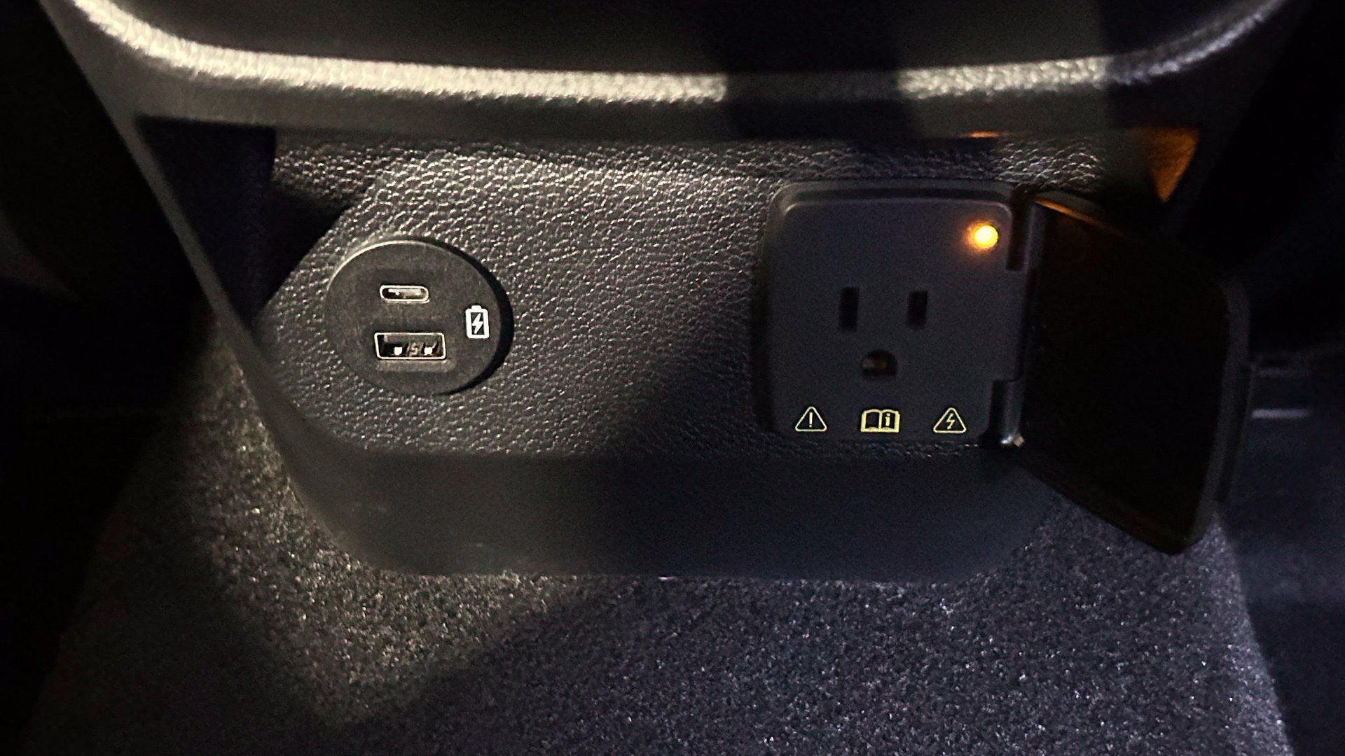 Used 2025 Ford Ranger Raptor AWD/4WD image 95