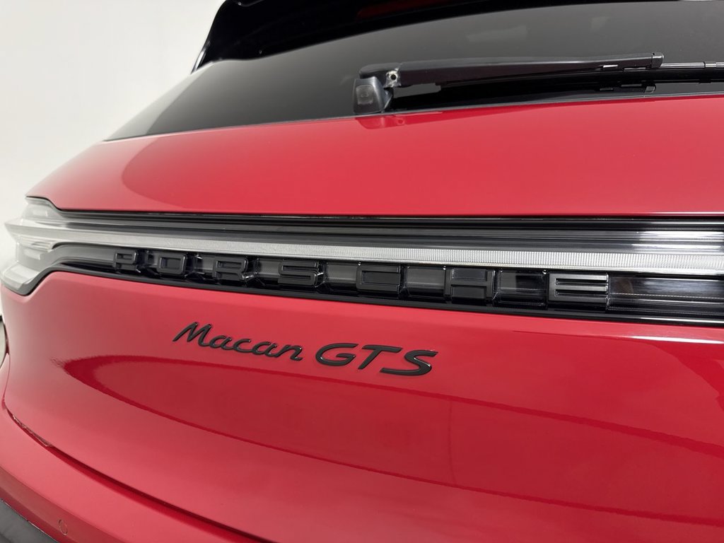 Certified 2024 Porsche Macan GTS AWD/4WD image 18