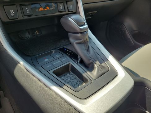Used 2025 Toyota RAV4 XLE Premium w/ Weather Package FWD image 22